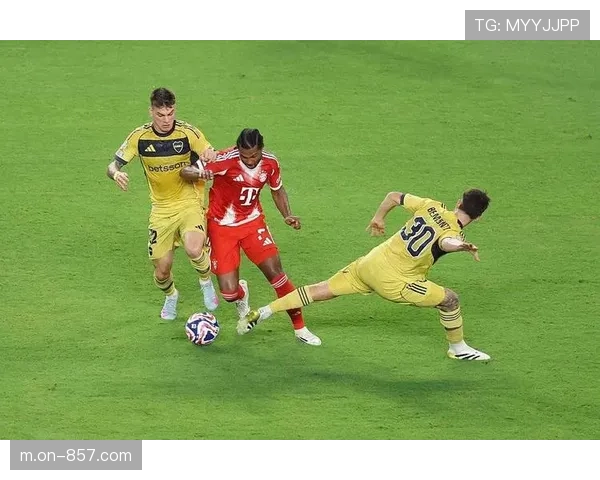 格纳布里评价队友凯恩：重要性超越进球，全面能力与人格品质成球队支柱