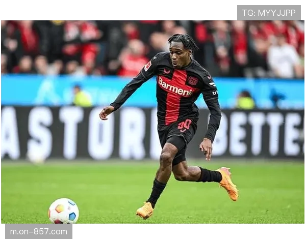 勒沃库森客场逆转彰显韧性，阿隆索战术调整成取胜之钥。