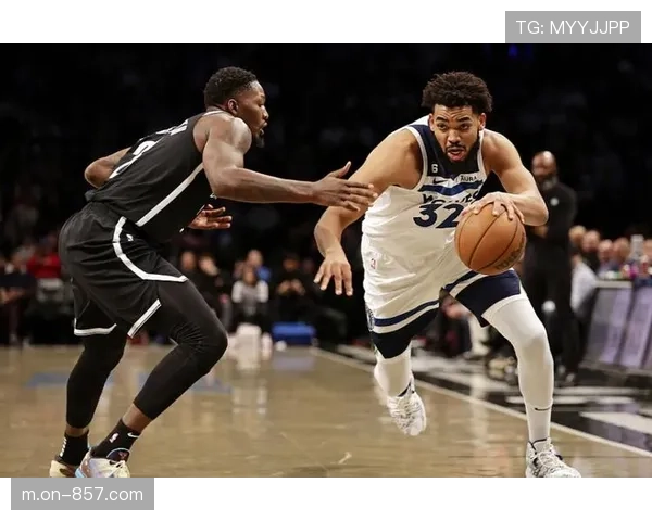 勒阿弗尔对阵摩纳哥，瓦塔拉犯规染黄打破比赛节奏