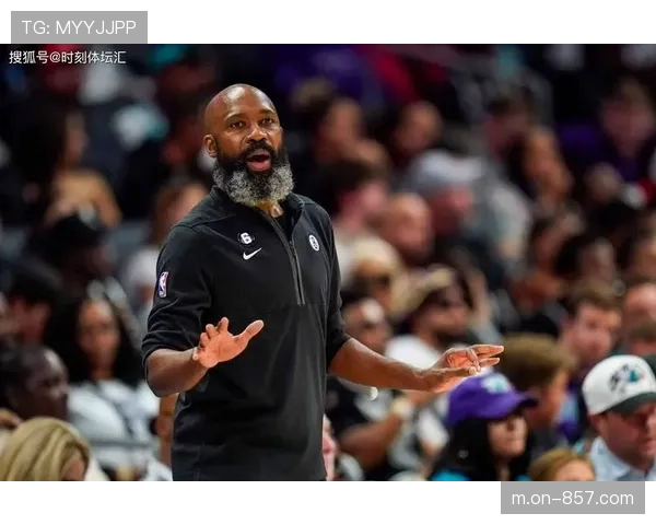 北京男手门将吕逢洋谈42%扑救率:团队防守是胜利基础 北京男手门将吕逢洋谈42%扑救率:团队防守是胜利基础