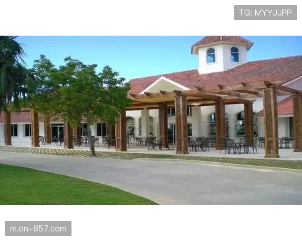 亚利桑那州高尔夫地产诈骗案主犯被判入狱7年,涉案金额超500万美元 亚利桑那州高尔夫地产诈骗案主犯被判入狱7年,涉案金额超500万美元